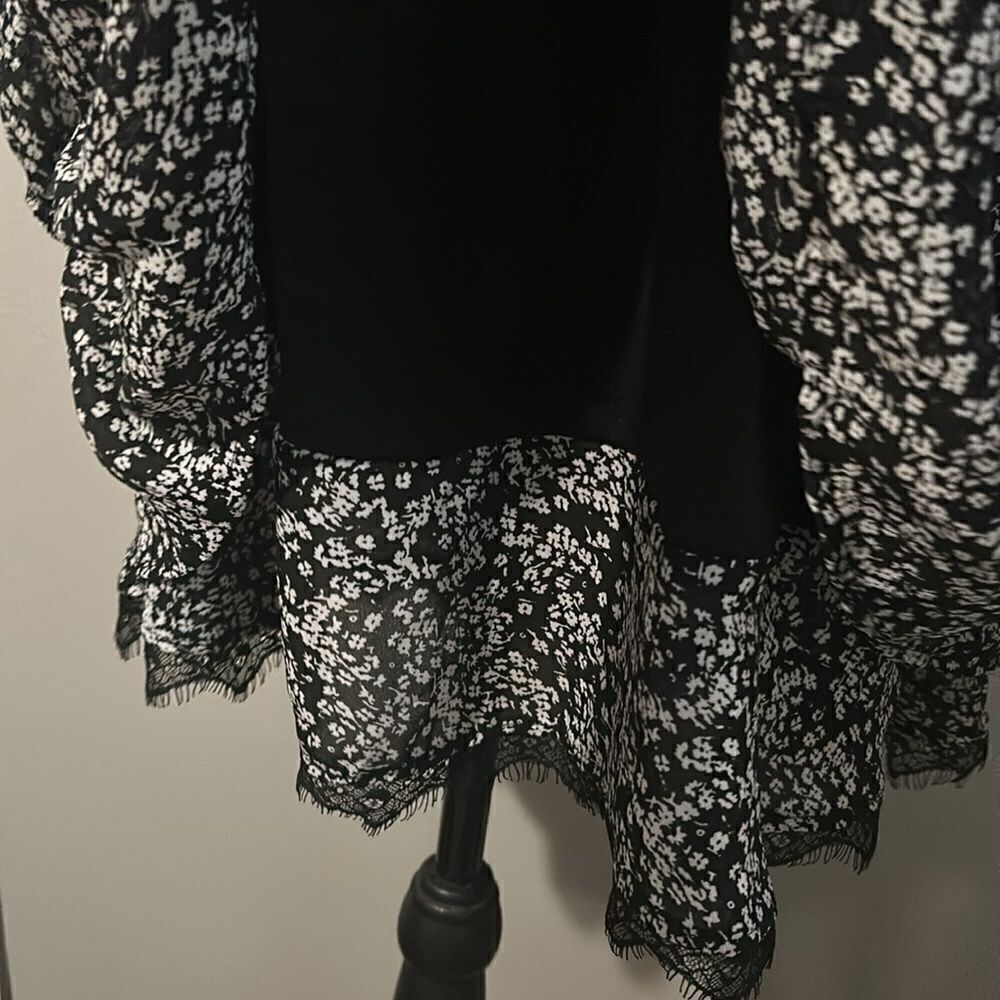 Maurice’s Dress medium  C - Picture 9 of 13